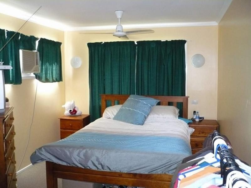 10 Gladstone Street, Eimeo QLD 4740