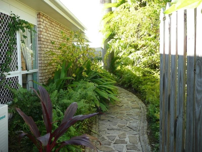 52 McLaughlin Drive, Eimeo QLD 4740