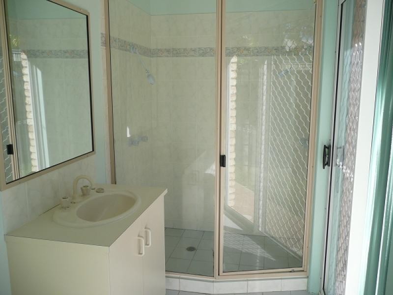 52 McLaughlin Drive, Eimeo QLD 4740