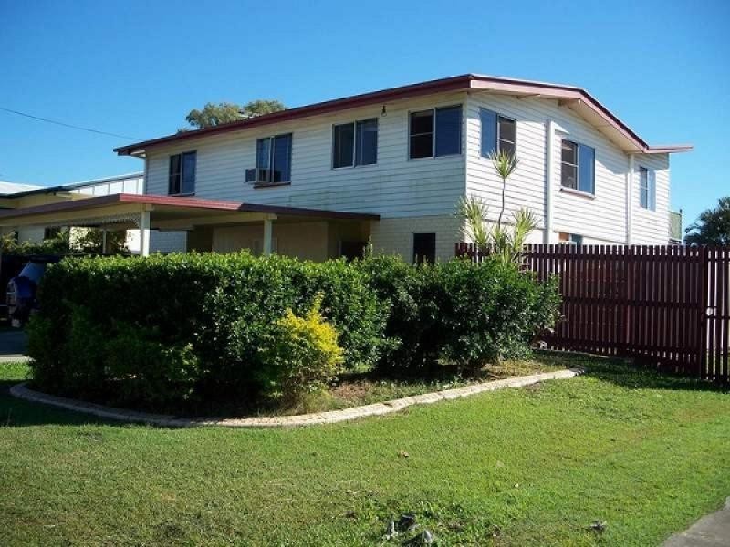 8 EDWARD STREET, South Mackay QLD 4740