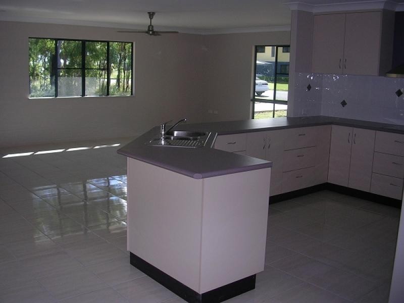 13 Blue Beach Boulevard, Haliday Bay QLD 4740