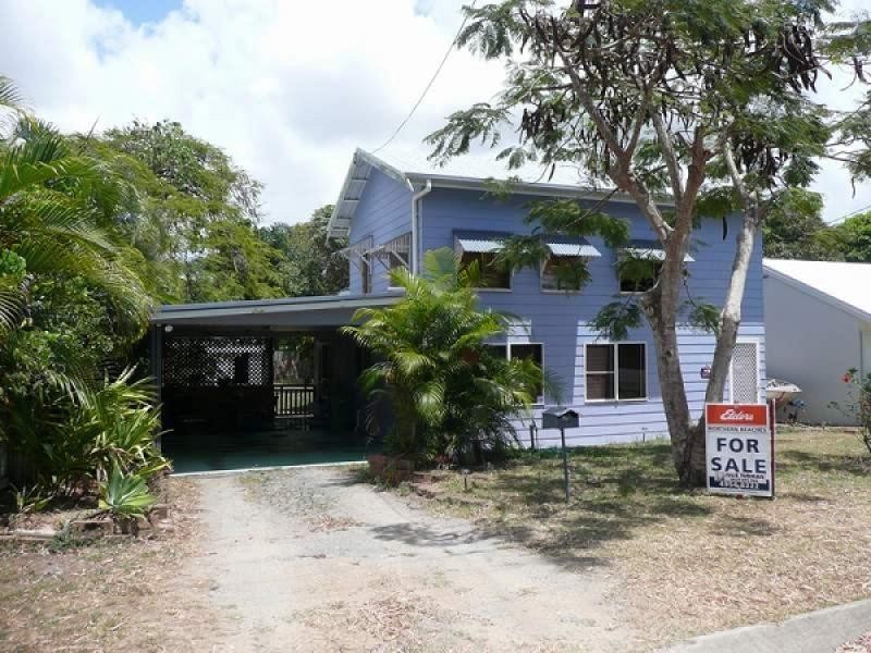 99 Waverley Street, Bucasia QLD 4750