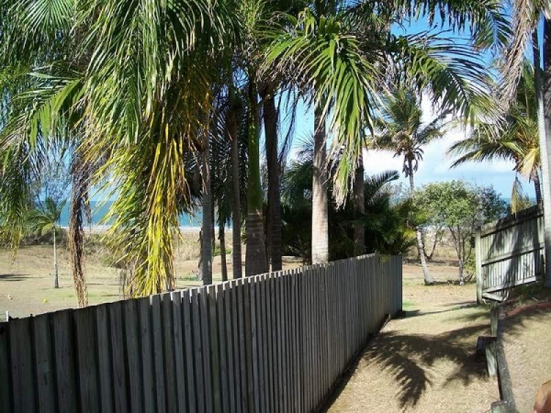 Unit 12, 9 Homestead Bay Avenue, Shoal Point QLD 4750