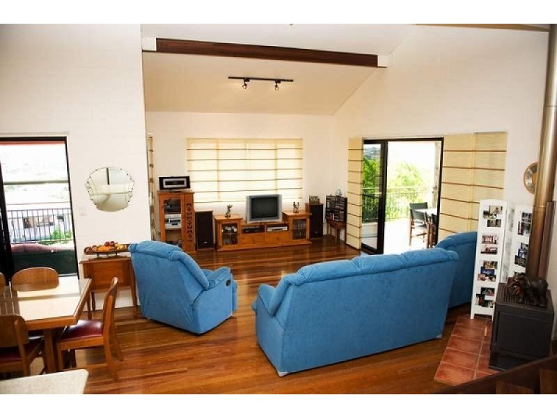 54 Cavanagh Drive, Blacks Beach QLD 4740