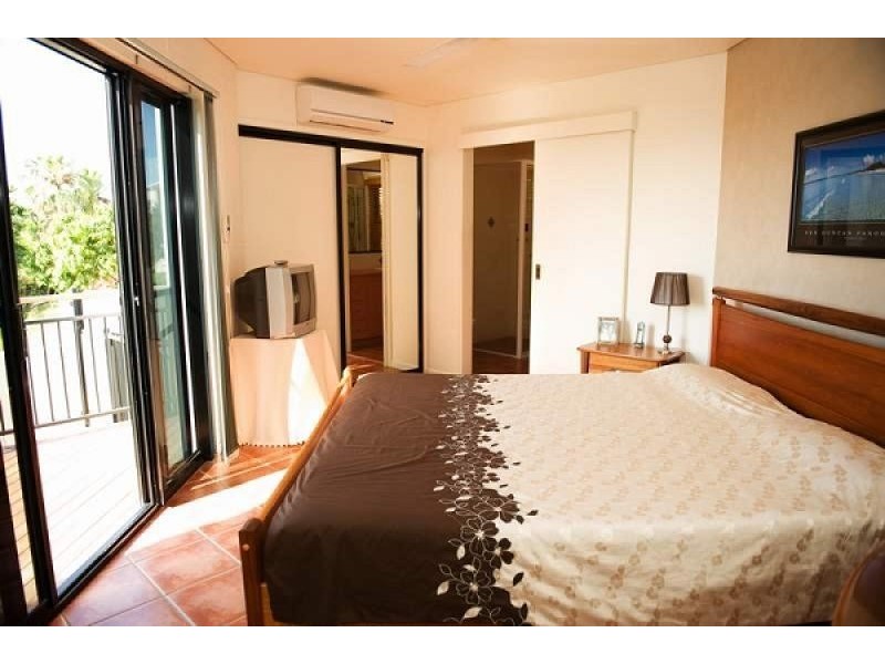 54 Cavanagh Drive, Blacks Beach QLD 4740