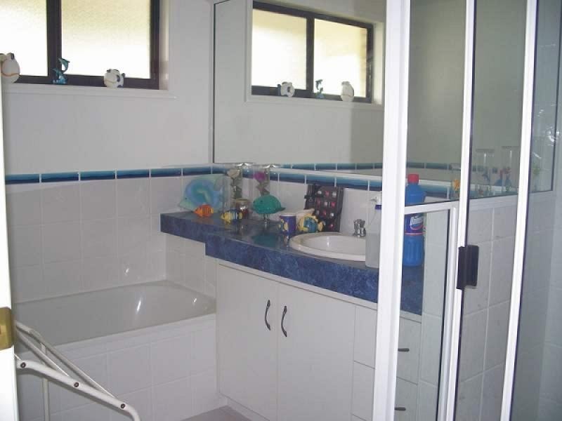 1 Sharp Street, Rural View QLD 4740