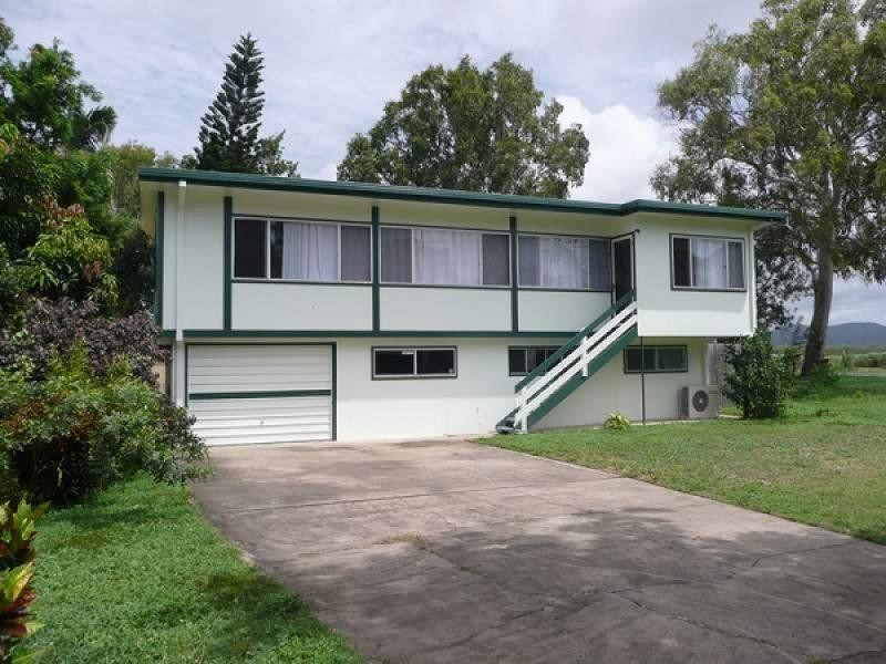 31 St Bees Avenue, Bucasia QLD 4750