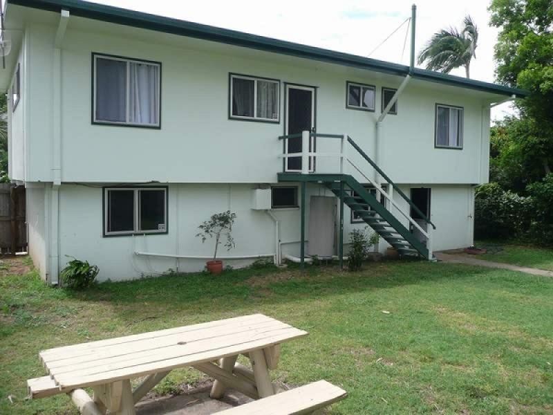 31 St Bees Avenue, Bucasia QLD 4750