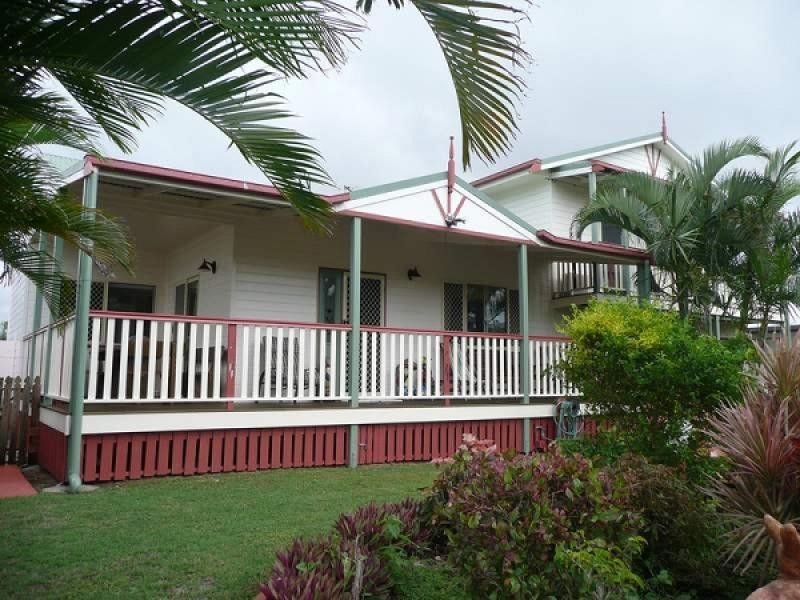 100 Rasmussen Avenue, Salonika Beach QLD 4740