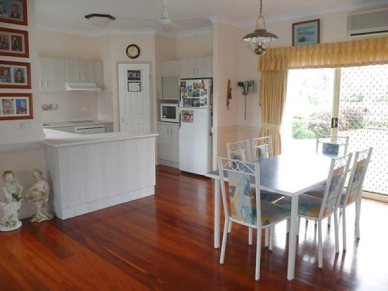 100 Rasmussen Avenue, Salonika Beach QLD 4740