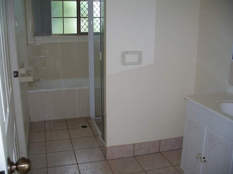 6 Wrasse Court, Andergrove QLD 4740