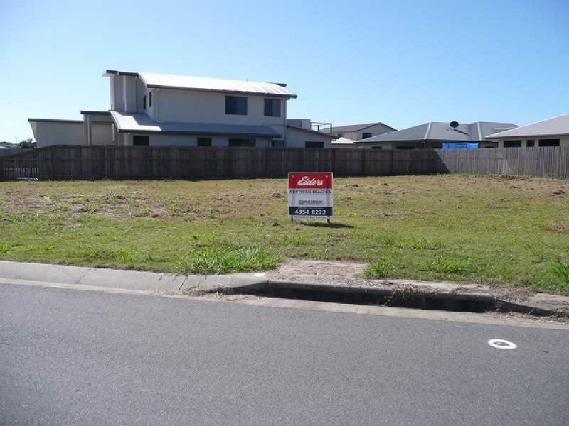 11 Friarbird Avenue, Blacks Beach QLD 4740