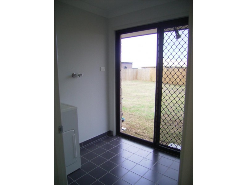 36 JASMINE DRIVE, Blacks Beach QLD 4740