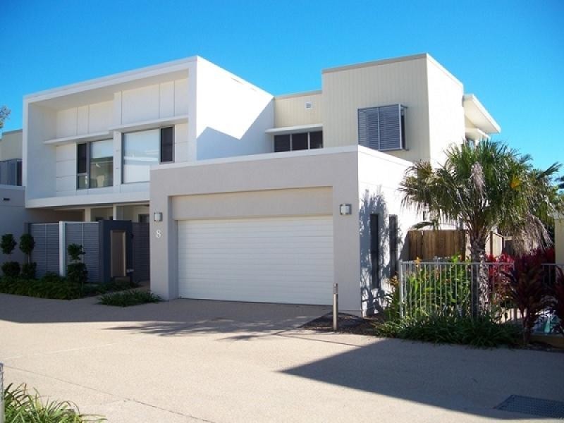 Unit 8, 2 Sea Jewel Beach Pavillion, Shoal Point QLD 4750