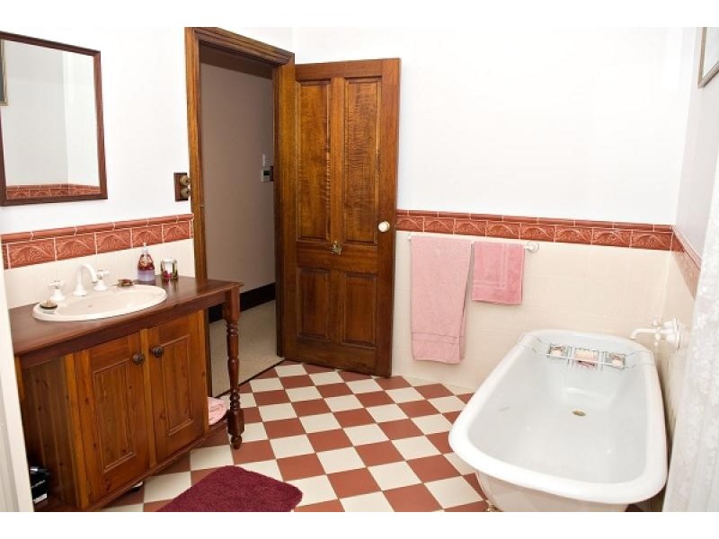 12 Admiral Drive, Dolphin Heads QLD 4740