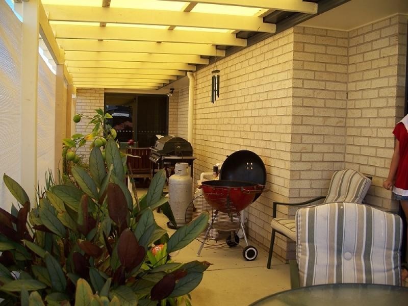 1 Sharp Street, Rural View QLD 4740