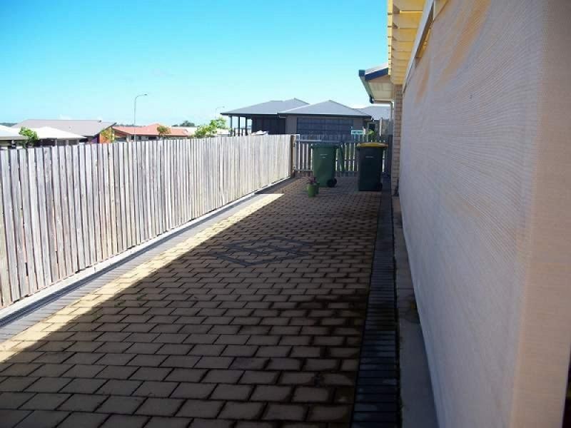 1 Sharp Street, Rural View QLD 4740