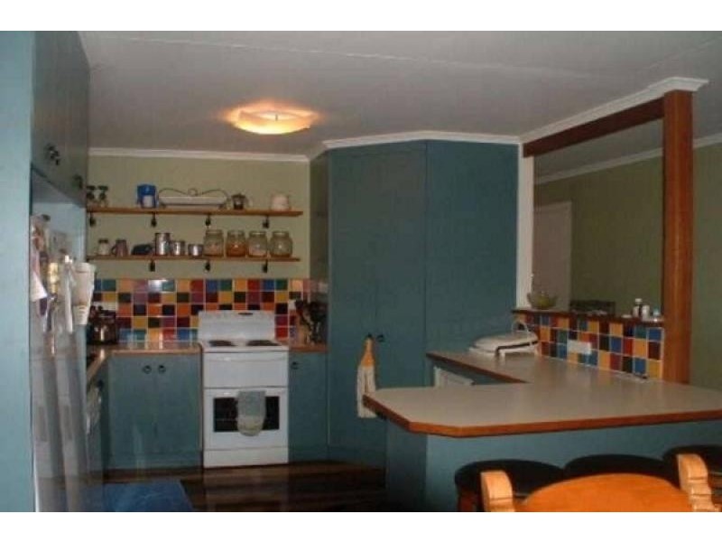 24 Kindermar Street, South Mackay QLD 4740