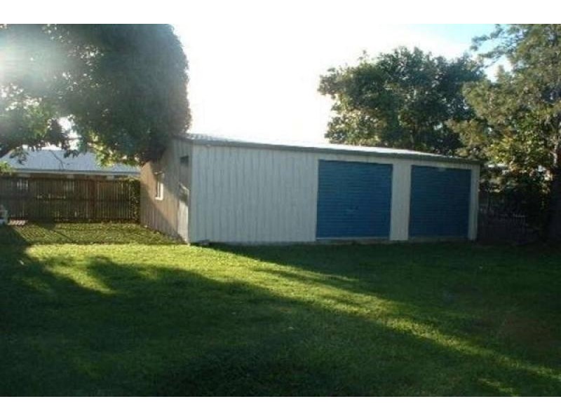 24 Kindermar Street, South Mackay QLD 4740
