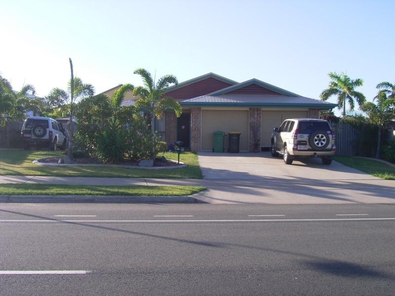 59 SLATER AVENUE, Blacks Beach QLD 4740