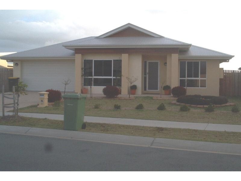 55 ROYAL SANDS BOULEVARD, Bucasia QLD 4750