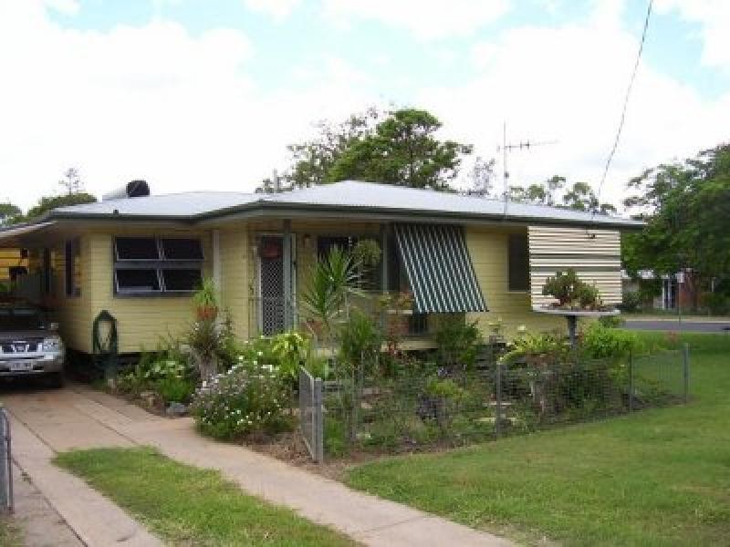 8 CRAWFORD STREET, Dysart QLD 4745