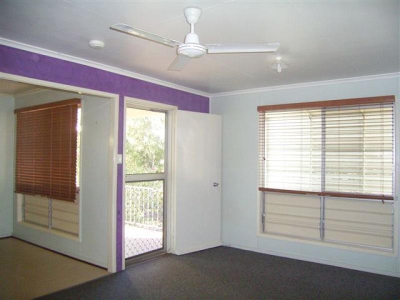 17 BELYANDO AVENUE, Moranbah QLD 4744