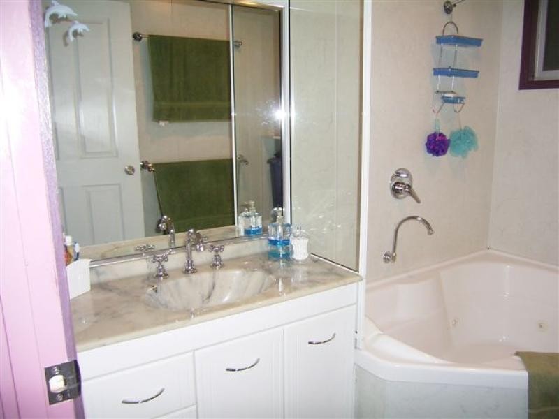 6 BOWEN COURT, Moranbah QLD 4744