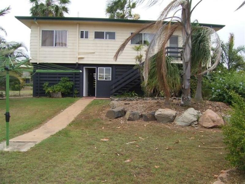 82 MCCOOL STREET, Moranbah QLD 4744