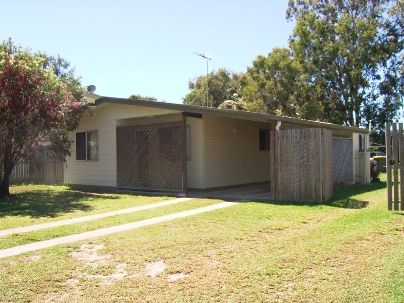 8 RENAE STREET, Andergrove QLD 4740
