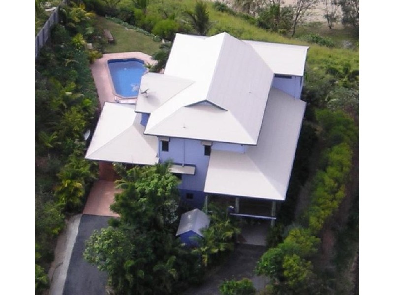 4 IAN WOOD DRIVE, Dolphin Heads QLD 4740