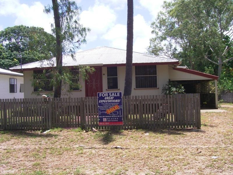 49 BUCASIA ESPLANADE, Bucasia QLD 4750