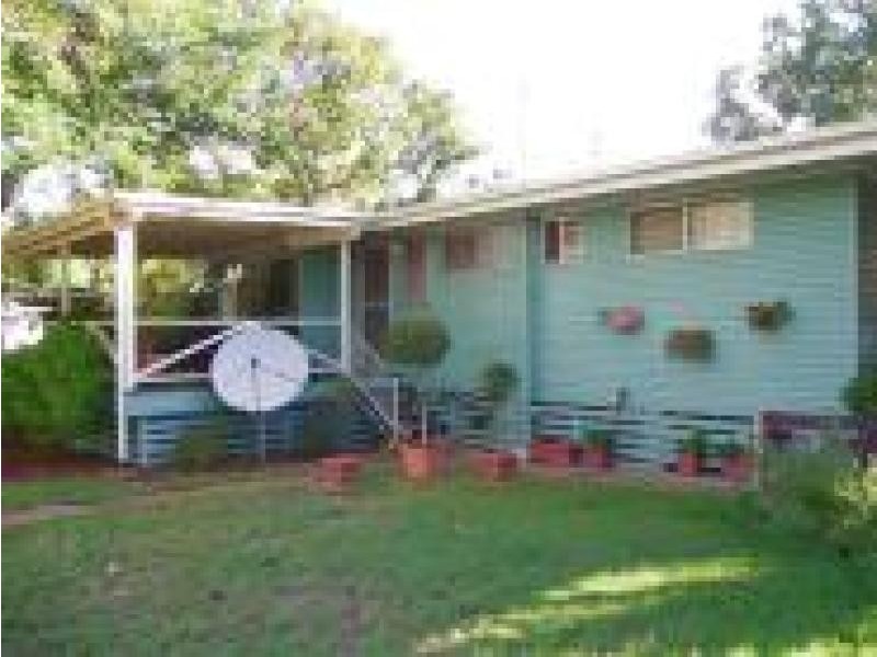 13 COBB COURT, Moranbah QLD 4744