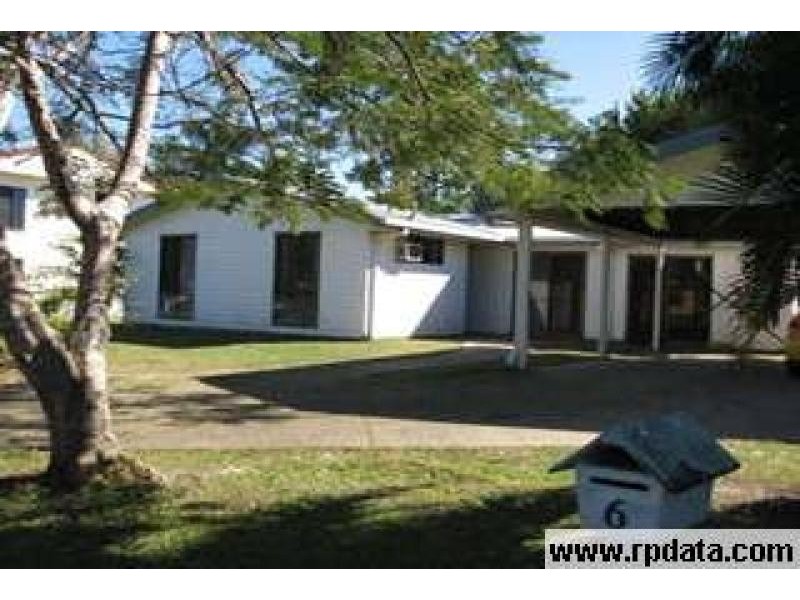 6 WILLIAM STREET, South Mackay QLD 4740
