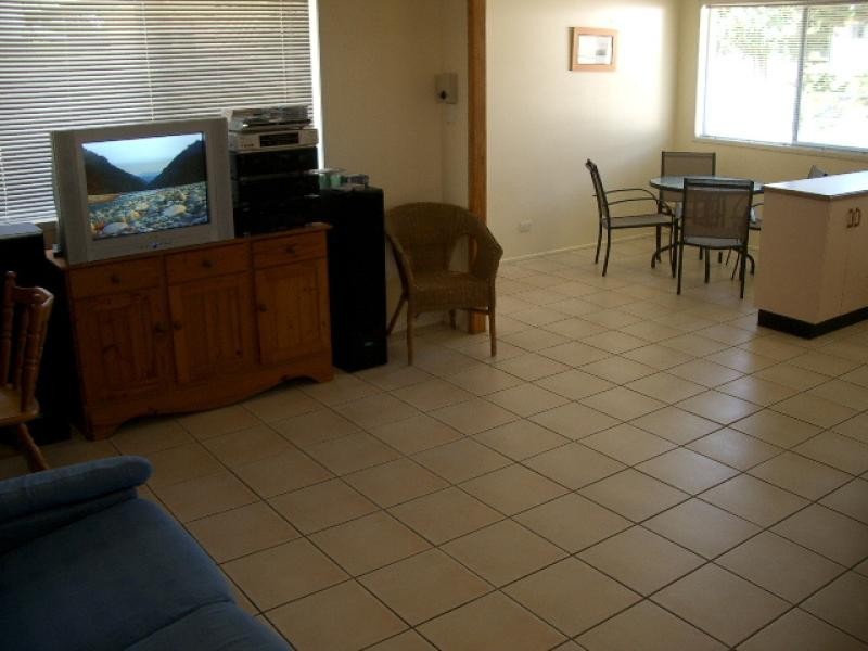 64 GRAFFUNDER STREET, South Mackay QLD 4740