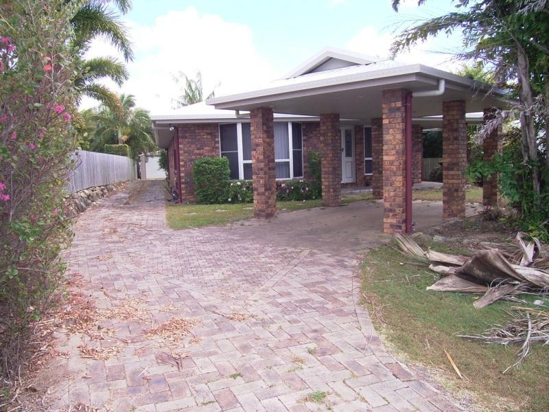 23 THEODORE CRESCENT, Rural View QLD 4740