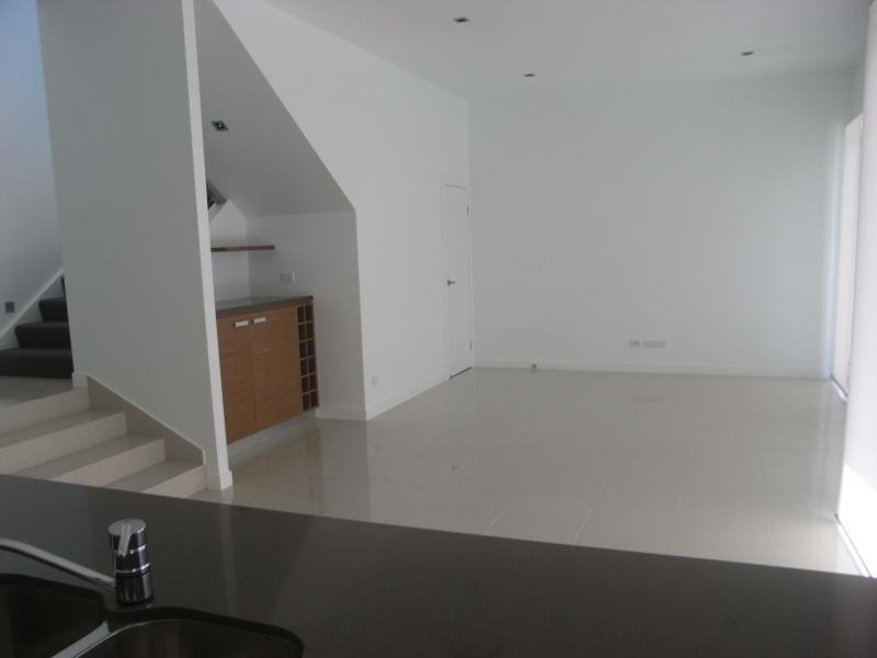 UNIT 14 SEA JEWEL, BELANGASON WAY, Shoal Point QLD 4750