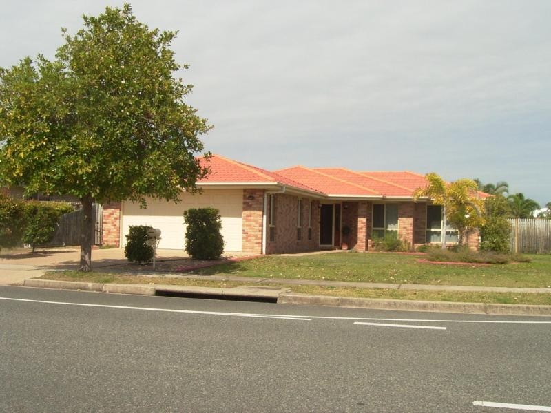 41 ROYAL SANDS BOULEVARD, Bucasia QLD 4750