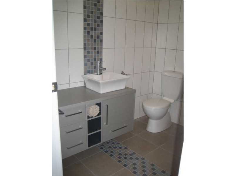 14 HICKS STREET, North Mackay QLD 4740