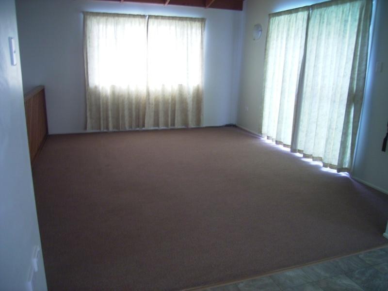 6 DENMAN AVENUE, Shoal Point QLD 4750