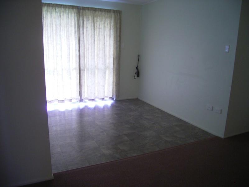 6 DENMAN AVENUE, Shoal Point QLD 4750