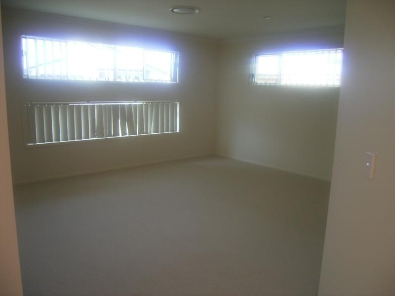 6 ULLADULLA STREET, Blacks Beach QLD 4740