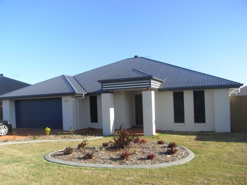 12 ULLADULLA STREET, Blacks Beach QLD 4740