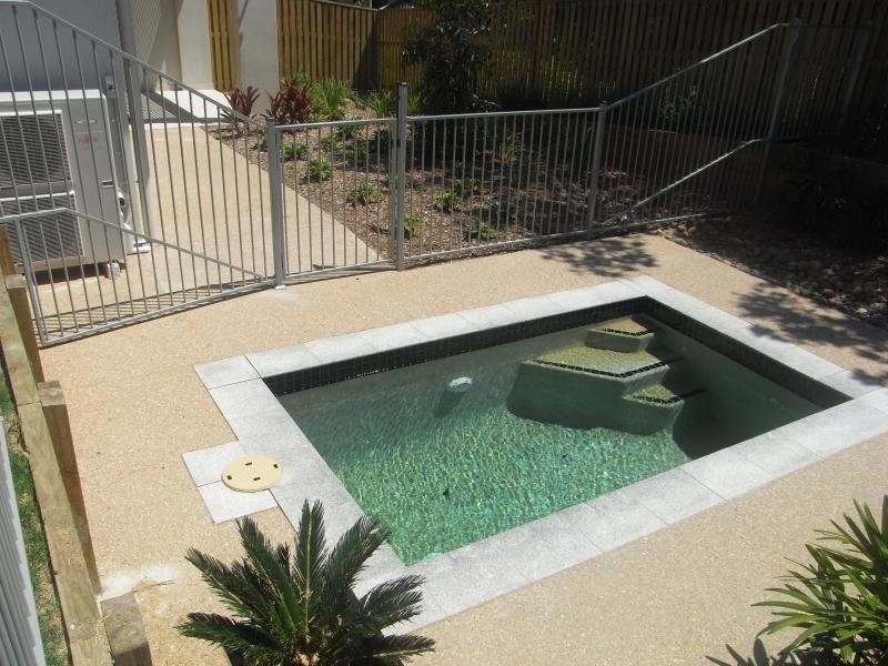 Unit 14/ SEA JEWEL, BELANGASON WAY, Shoal Point QLD 4750