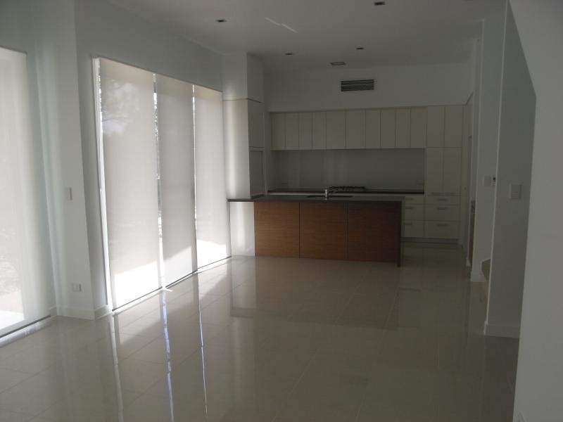 Unit 14/ SEA JEWEL, BELANGASON WAY, Shoal Point QLD 4750