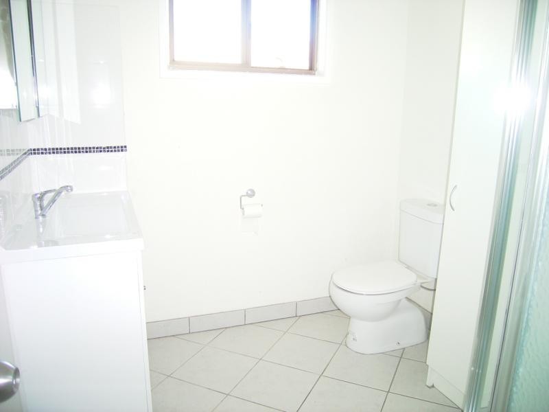 Unit 1/23 COLBY COURT, Beaconsfield QLD 4740