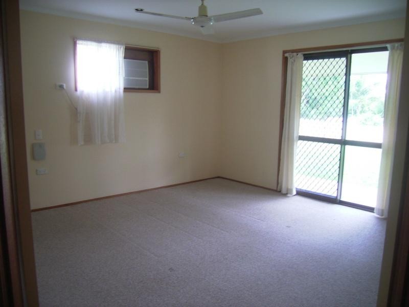 10 ANTHONY VELLA STREET, Rural View QLD 4740