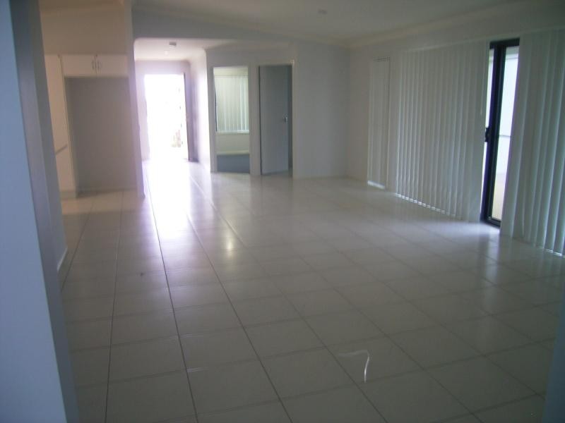 11 BOMBO COURT, Blacks Beach QLD 4740