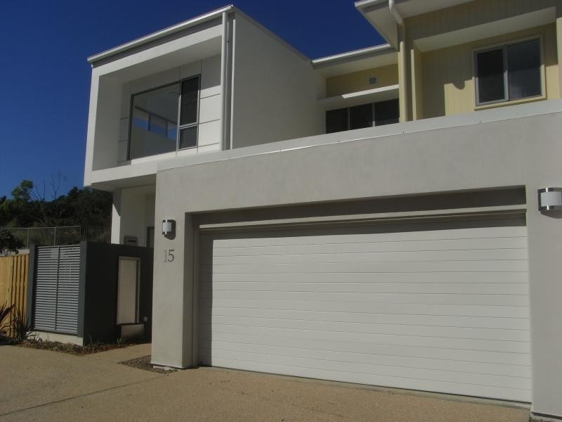 15/ SEA JEWEL, BELANGASON WAY, Shoal Point QLD 4750