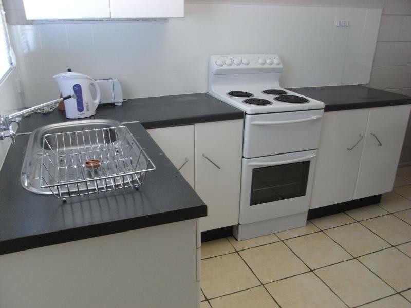 3/18 TAY STREET, South Mackay QLD 4740